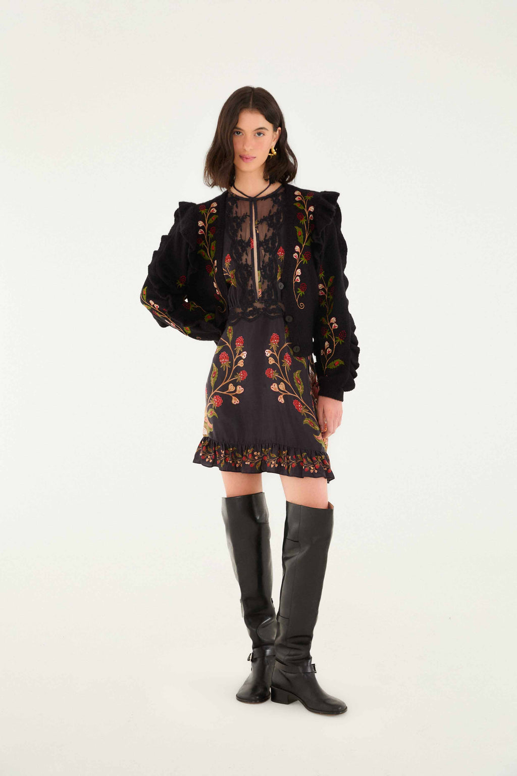Black Berry Embroidery Knit Cardigan