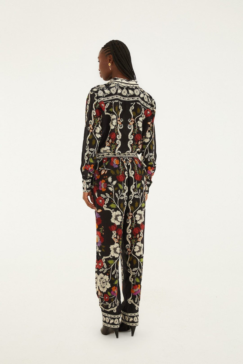 Black Rococo Flowers Pockets Pants