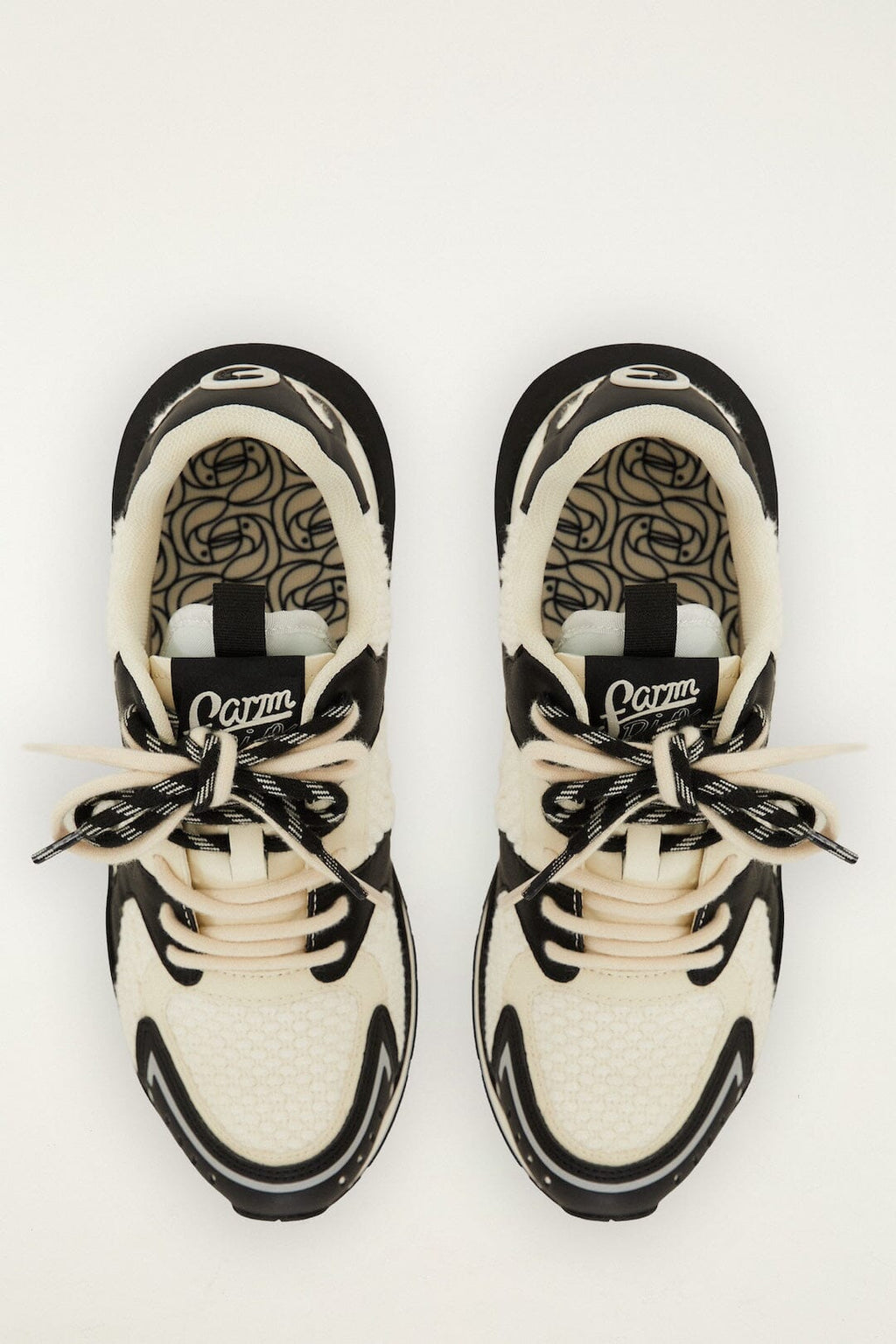 Off-White Farm Rio Sneaker