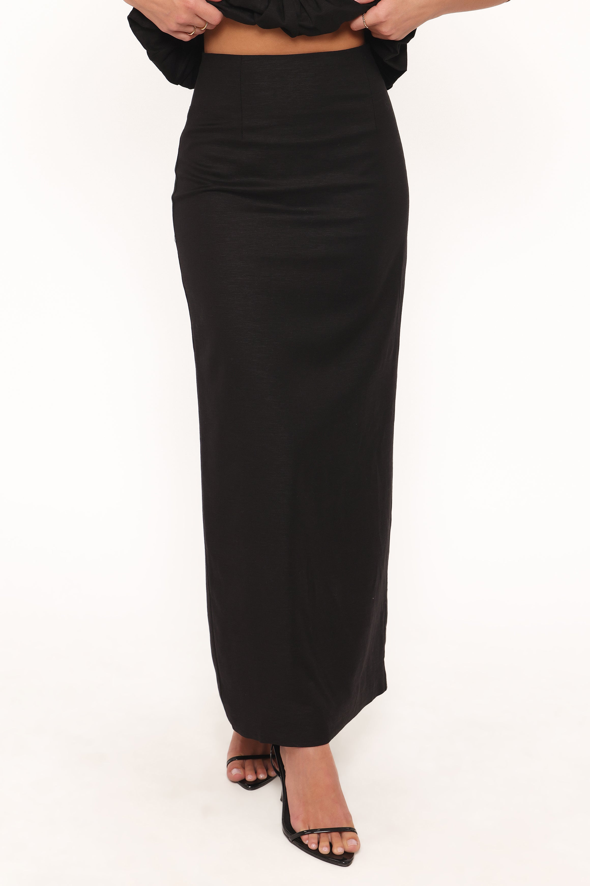 Ursa Fitted Column Skirt - Black